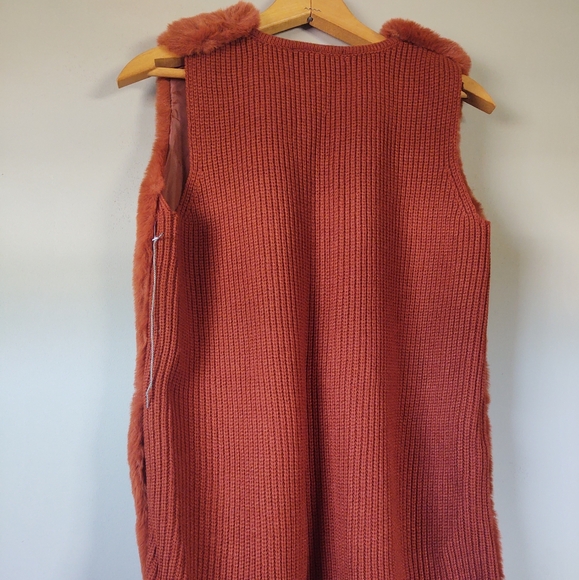 New! Faux-FuR✴️VEST~ Cinnamon-Brown  Size: S by Liz Claiborne - Picture 3 of 6